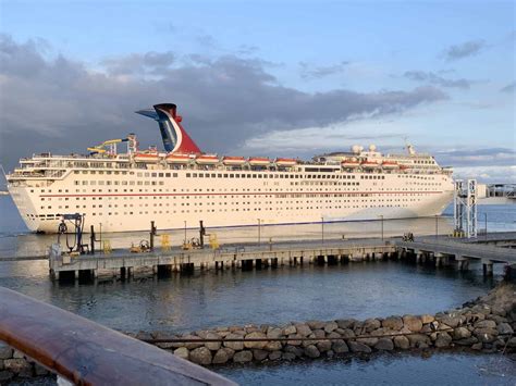 21 Haunting Images of Carnival Inspiration's Final Day