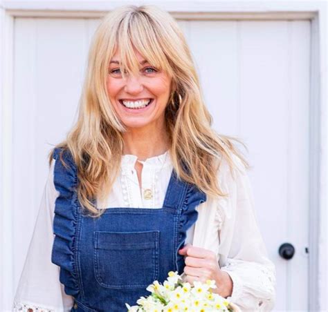 Clodagh mckenna is known for her work on weekend kitchen with waitrose (2014), beat the chef (2019) and beat bobby flay (2013). Clodagh McKenna reveals hopes to wed next year - VIP Magazine