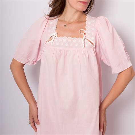 Vintage Pink Granny Nightgown Nightie 70s Midi Long Negligee Etsy