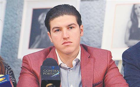 Egresado de la licenciatura en derecho y finanzas en el tecnológico de monterrey, samuel garcía sepúlveda, candidato a gobernador por movimiento ciudadano, nació el 28 de diciembre de 1987, en la ciudad de monterrey, nuevo león; Senador Samuel García presenta en La Haya solicitud de ...