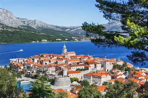 the best islands to visit in croatia hvar brac korčula solta