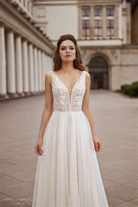 Best Wedding Dresses For Rent In Dallas Tx in 2023 The ultimate guide