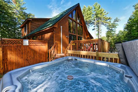 Top 13 Romantic Cabins In New Hampshire With Hot Tubs Cabin Trippers