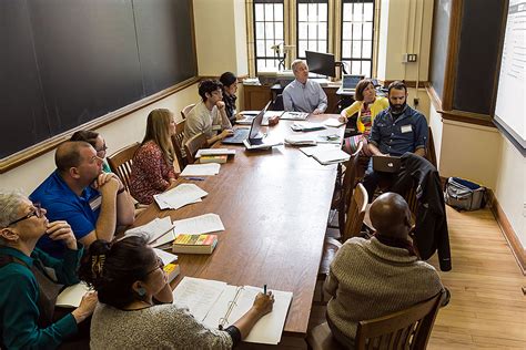 Public School Teachers Complete Program At Yale Yale National Fellows