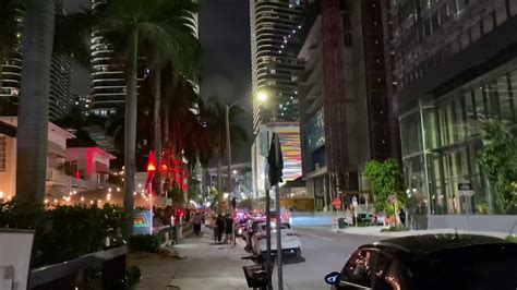Brickell Downtown Miami Friday Night Scene Youtube