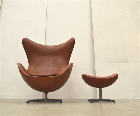 early cognac arne jacobsen egg chair and ottoman by fritz hansen 1960s interior aksel