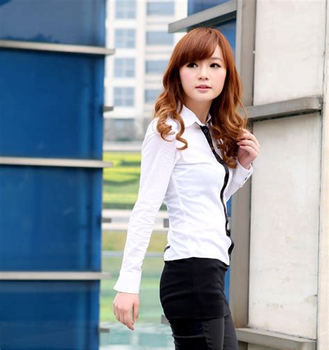 Tersedia blus wanita gemuk ukuran big size/jumbo harga bisa lebih murah dengan fitur nego bukalapak KEMEJA KERJA WANITA PUTIH LENGAN PANJANG | Model Terbaru ...