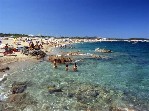 Deze tenten variëren van grote en comfort en zijn ingericht voor 2 tot en met 6 personen. Baia Blu La Tortuga - Sardinië.nl