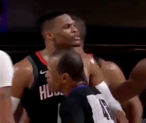 So isaiah wilson making it sound like he's the aggrieved party. Video: Russell Westbrook Tries to Fight Rondo's Brother ...