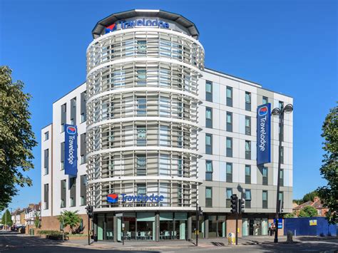 Travelodge london central bank in london at 19 23 st. Travelodge London Hounslow Hotel - Deals, Photos & Reviews