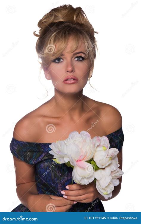 Portrait Of A Beautiful Blonde Woman In Retro Dress 50 S Style Stock Image Image Of Beauty