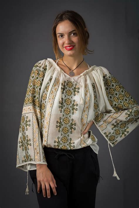 Manually Embroidered Romanian Blouse Traditional Outfits Romanian Clothing Women Shirt Design