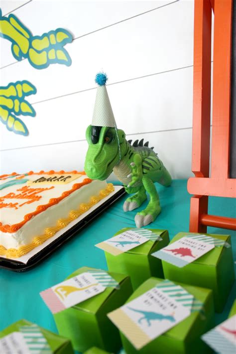 Shop for dinosaur party decorations in dinosaur party supplies. Budget Friendly Dinosaur Birthday Party | Delightfully Noted