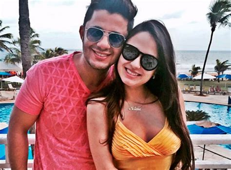 Cristiano araújo morreu sem fazer as pazes com gusttavo lima, segundo empresário. Cristiano Araújo será velado com a namorada - Notícias ...