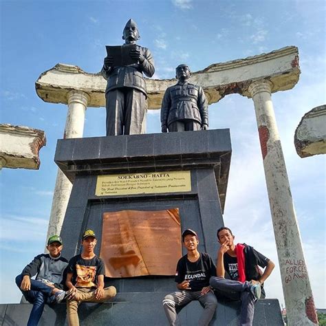 Tugu Pahlawan Surabaya Yuk Kenali Kisah Sejarahnya Vrogue Co