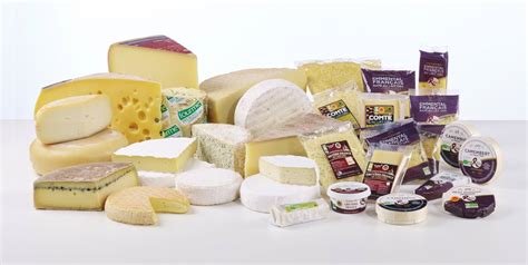 La diversité de pâtes italiennes est pourtant clairement plus grande. La gamme des fromages R'bio, pâtes pressées cuites ou non cuites, pâtes molles et persillées ...