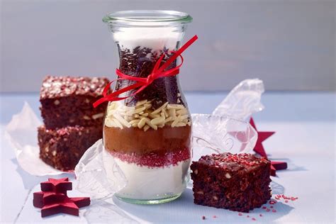 Backmischung im Glas Rezept für Weihnachts -Brownies Xmas Gifts Mini