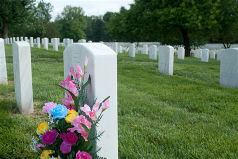 While sending sympathy flowers is a kind and touching gesture that offers a token of comfort to the bereaved, there are some rules of sympathy flower etiquette that you should be aware of so as not to cause offence during this sensitive grieving. Everything You Need To Know About Funeral Etiquette