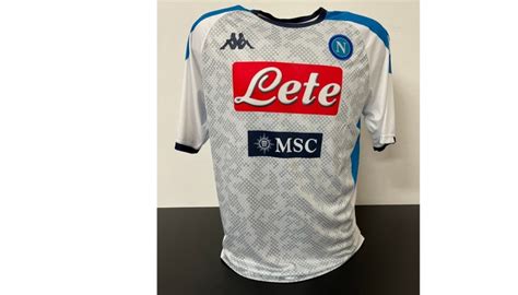 Stemma ssc napoli cucito lato cuore, logo kappa sul petto a destra, sponsors applicati in. Maglia Ufficiale Koulibaly Napoli, 2019/20 - Autografata ...