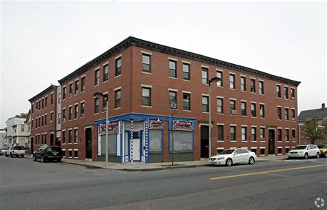 Hours may change under current circumstances 679-683 Washington St, 1-5 Torrey St Apartmen Apartments ...