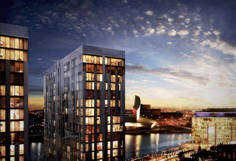 Bbc building at media city uk. X1 Media City, Salford Quays residential investment