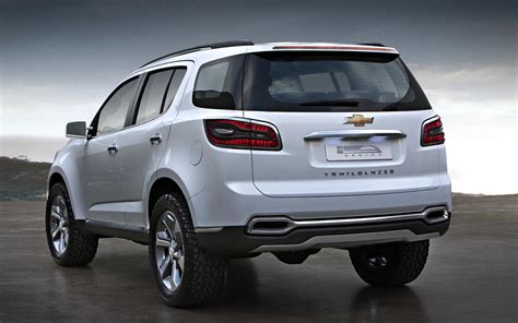 Chevrolet Revives Two Discontinued Suv Model Names Carbuzz