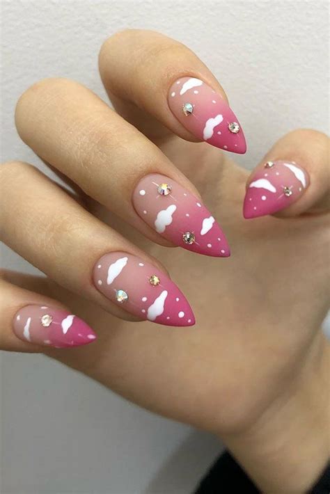Pics of nail designs 2021. The Best Wedding Nails 2021 Trends | Wedding Forward ...