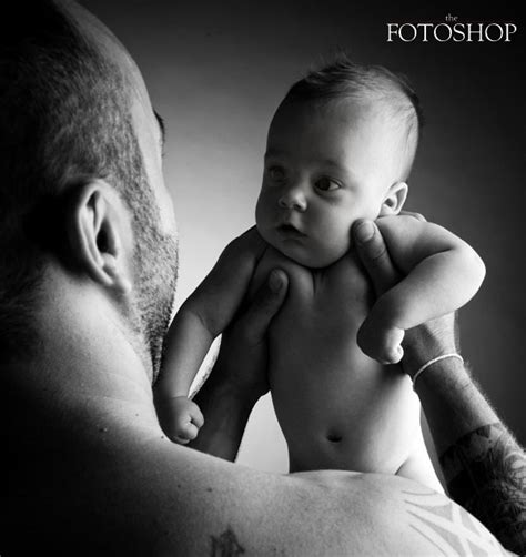 Imágenes Tiernas De Bebés Con Sus Papas Imagui