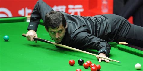 Holen sie sich ein 17.000 zweites snooker player begin new game stockvideo mit 24fps. Snookerspieler Ronnie O'Sullivan: Mistgabel gegen Queue ...