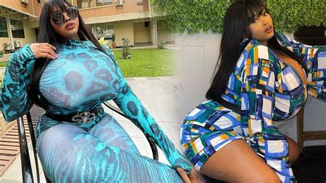 Estelle Abel From Nigeria🇳🇬 Plus Size Model Beautiful Fashion Outfit