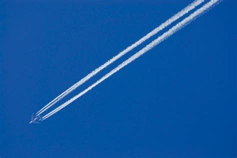 Scientists Reveal If Chemtrail Spraying Can Stop Global Warming