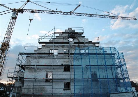 Nach umzug und abbruch der schön klinik sind in dem dortigen quartier rund 100 neue wohnungen sowie gewerbe geplant. 22 Wohnungen, aber nur 25 Parkplätze - OVB Heimatzeitungen