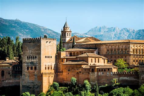 A Brief History Of The Alhambra Palace Clio Muse Tours