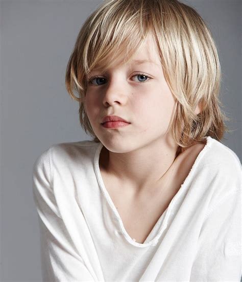 في اللعبة الجميلة سوف تتمكن من امتلاك صالون رائع لحلاقة الشعر و الذقن للرجال سوف تجد ان الصالون مجهز بطريقة رائعة وبه الكثير من الزخرفة و للرجال للاندرويد. تسريحات الشعر للأولاد 10 سنوات (72 صورة): قصات شعر الأطفال ...