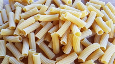 Elicoidali Tubular Pasta Pasta Types Pasta Shapes