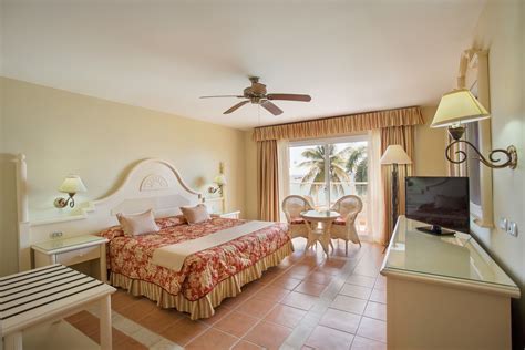 Grand Bahia Principe Cayacoa All Inclusive Resort