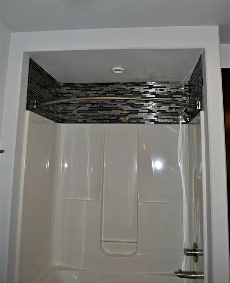 Read the recommended notch size on the glue container. Pin by Magi-Touch Carpet One on Bathrooms | Backsplash ...