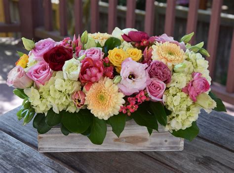 Flower T Box Handcrated By Fleurelity Blooming Garden Style Garden