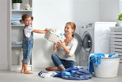 Laundry Business? Earn Cash Helping Others Be Laundry Free! gambar png