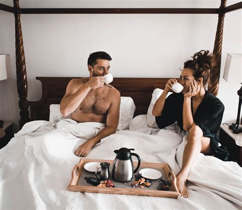 6 Special Requests You Should Make At Your Wedding Night Hotel