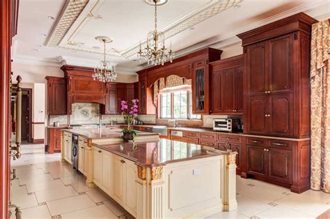 Victorian is one interior design style that is not going out of fashion any time soon. 23 Victorian Kitchen Designs and Ideas - Home Awakening