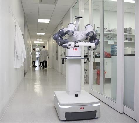 Abb Says This Mobile Autonomous Laboratory Robot Can Work Alongside Humans