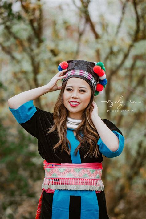 hmong-outfit-series-luang-prabang-roses-and-wine