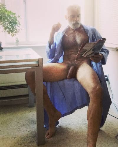 My Daddy Is Hairy Over 93 000 Followers Archive Tumbex