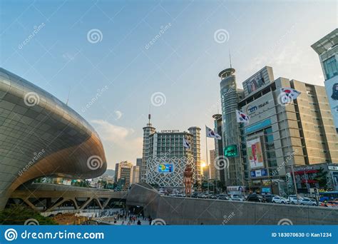 Dongdaemun Design Plaza Ddp Is One Of The Top Tourist Attractions With