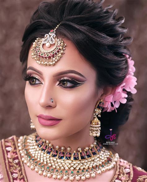 indian bridal makeup and jewellery bridal hairstyle indian wedding bridal hair buns indian