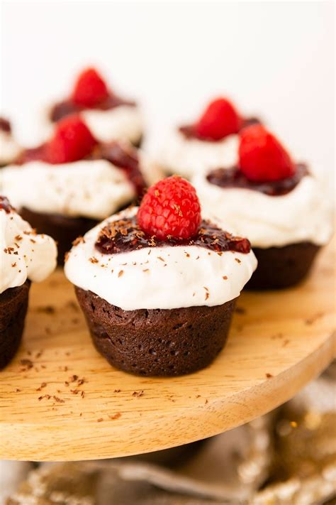 These Gluten Free Chocolate Cupcakes Curb Cravings Without Blowing Your