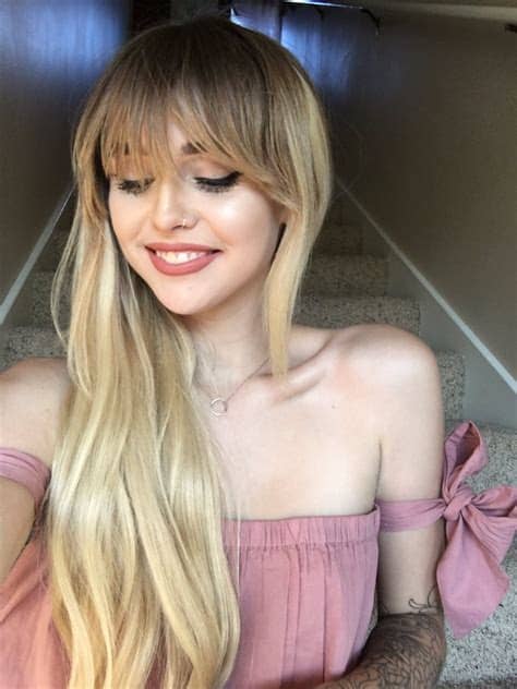 Acacia brinley's official site for fashion, style, clothing, outfits and videos. acacia brinley| acacia brinley clark| acacia clark | Tagli