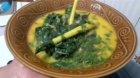 Resep lontong sayur padang gulai pakis 1. CARA MASAK SAYUR GULAI DAUN SINGKONG - YouTube
