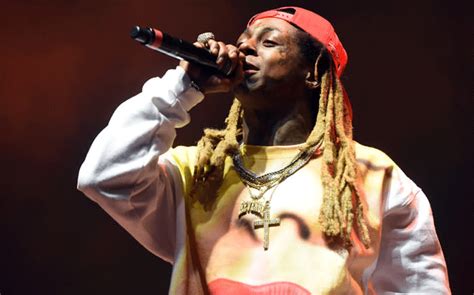 Rapper Lil Wayne Faces Federal Gun Charge In Florida